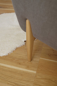 oak sofa leg on matching oak floor